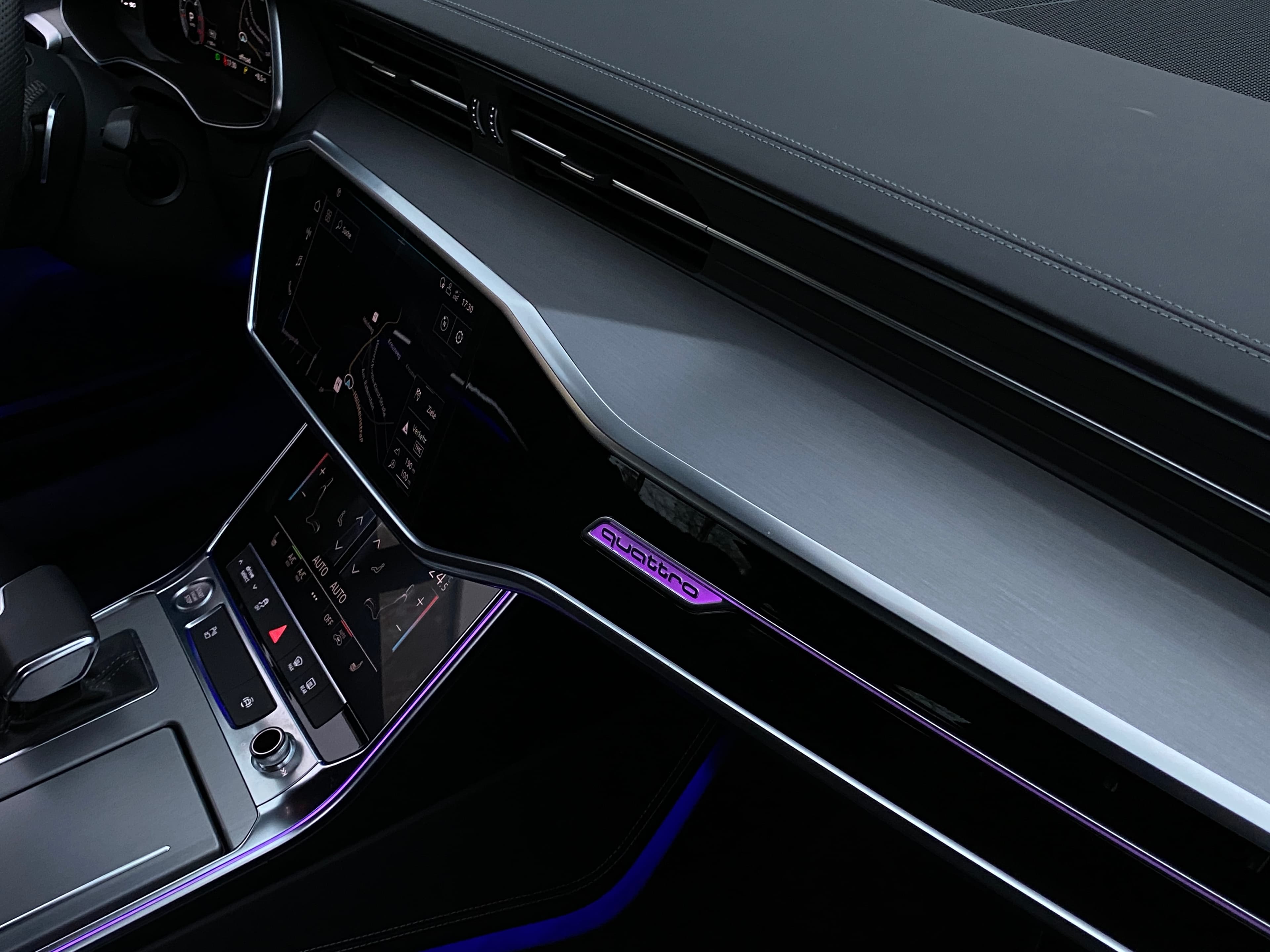 Premium Fahrzeug Interieur