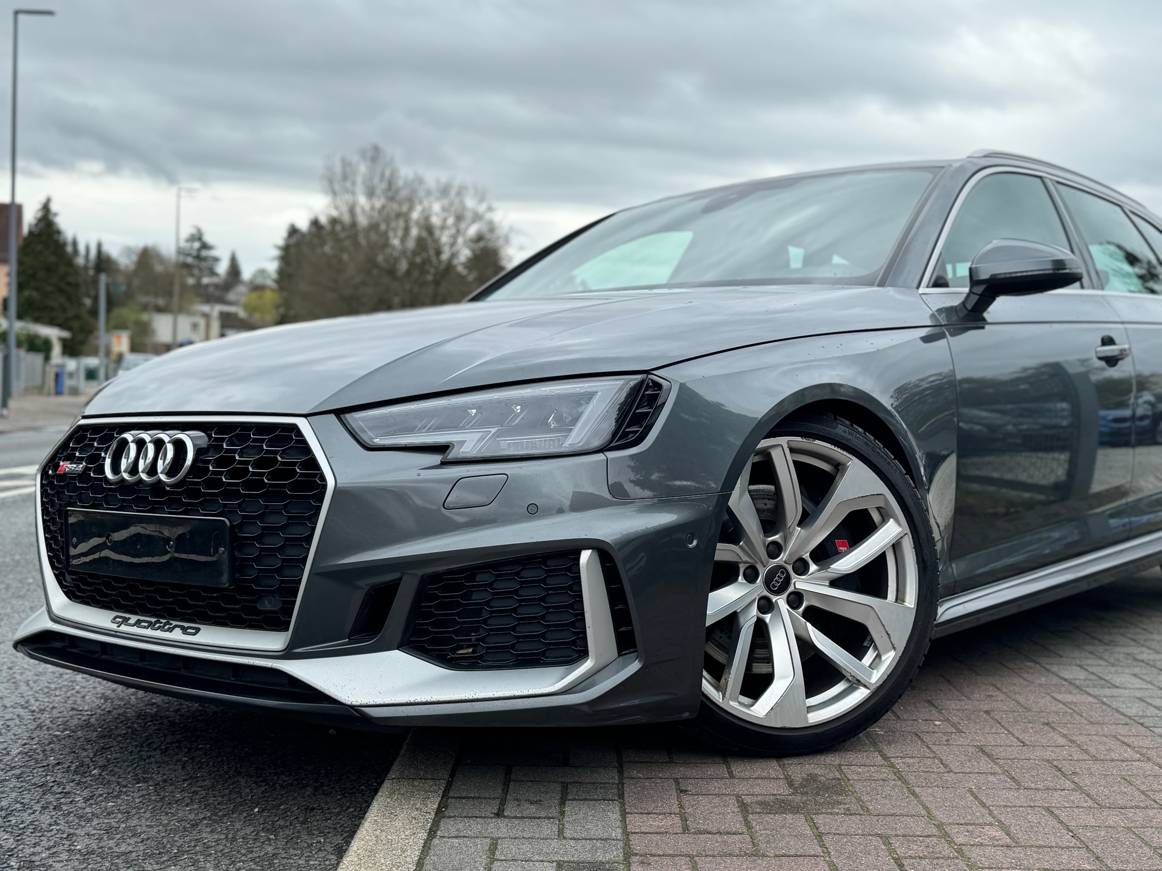 Audi RS4 Avant